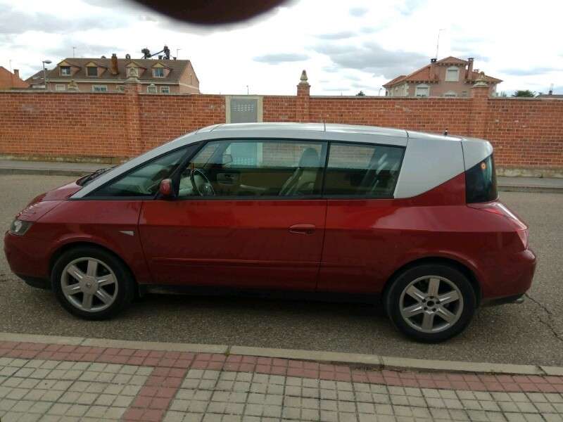 Renault Avantime 3.0 V6 Privilege - foto 1