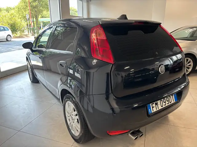 Fiat Punto view 4