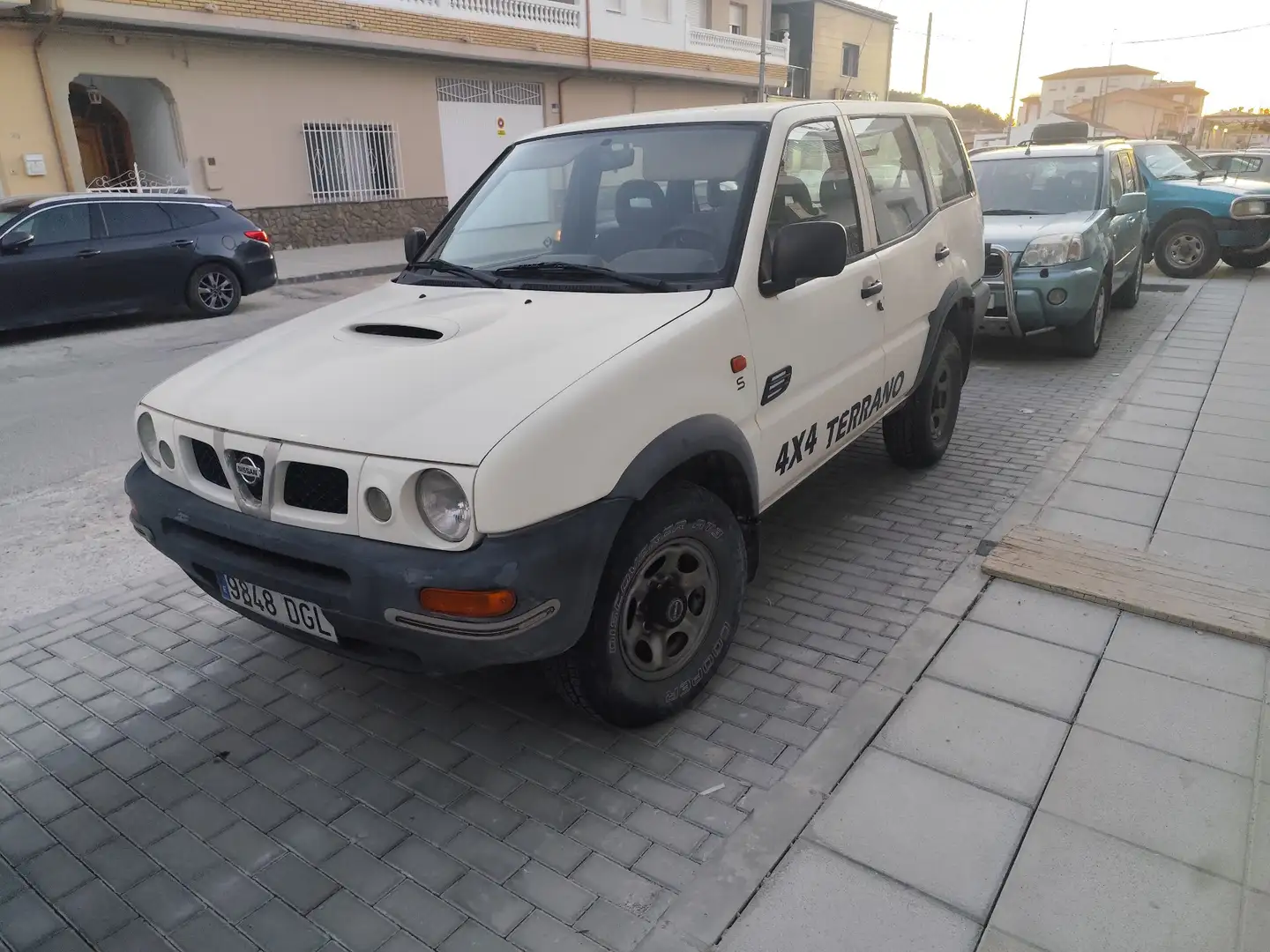 Nissan Terrano SE 2.7 TDI - 1