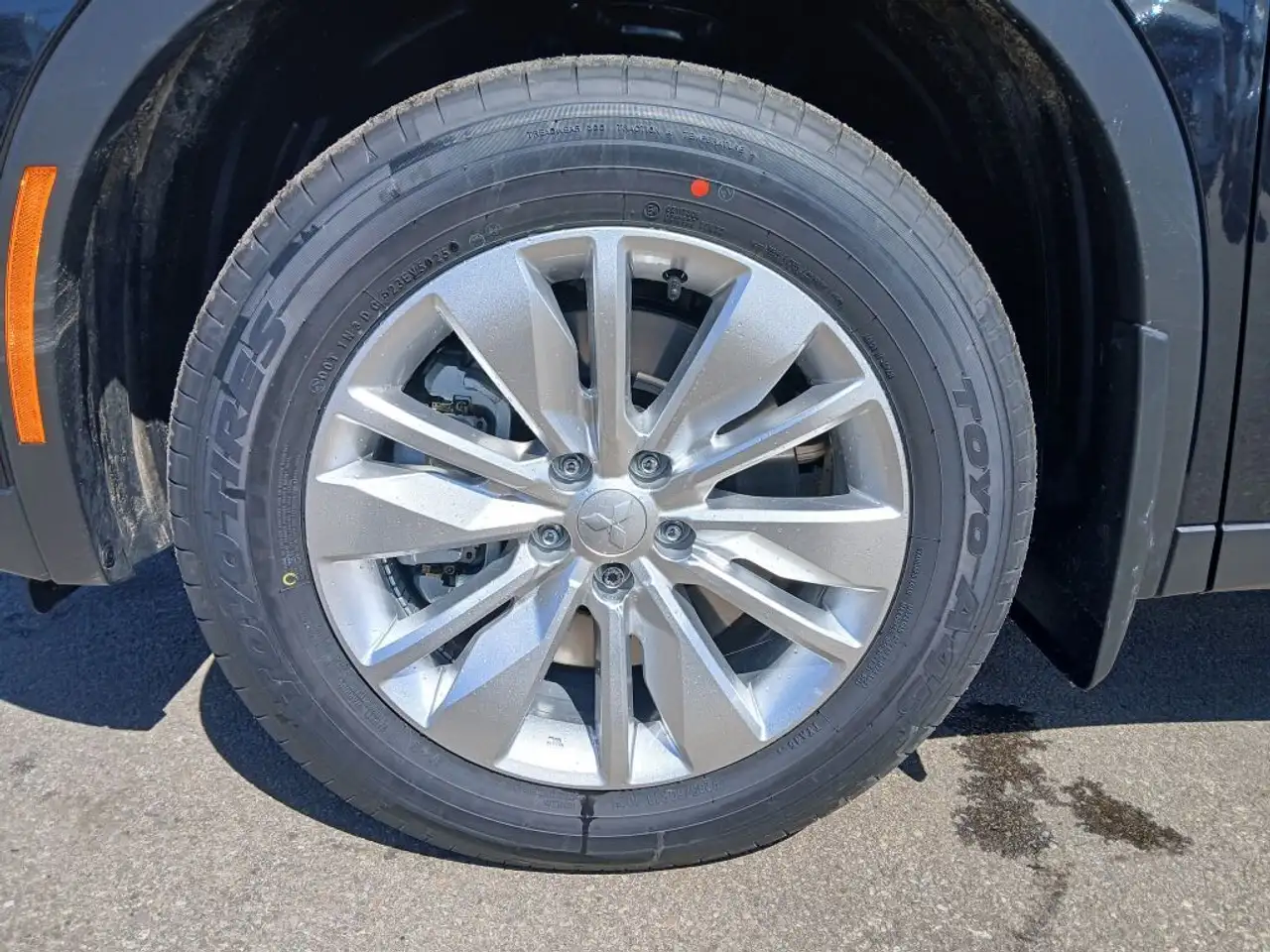 Mitsubishi Outlander снимка Mitsubishi Outlander