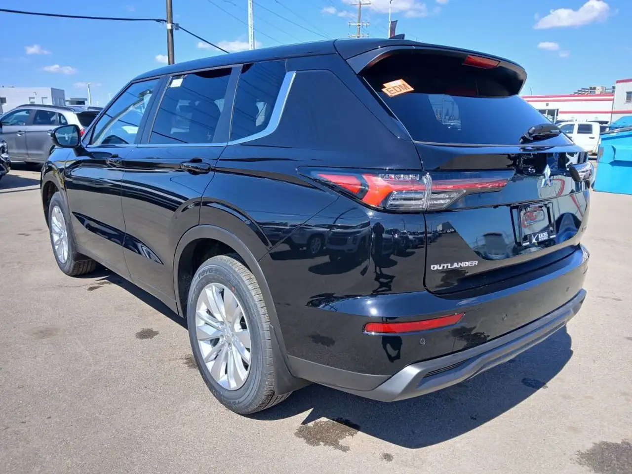 Mitsubishi Outlander снимка Mitsubishi Outlander