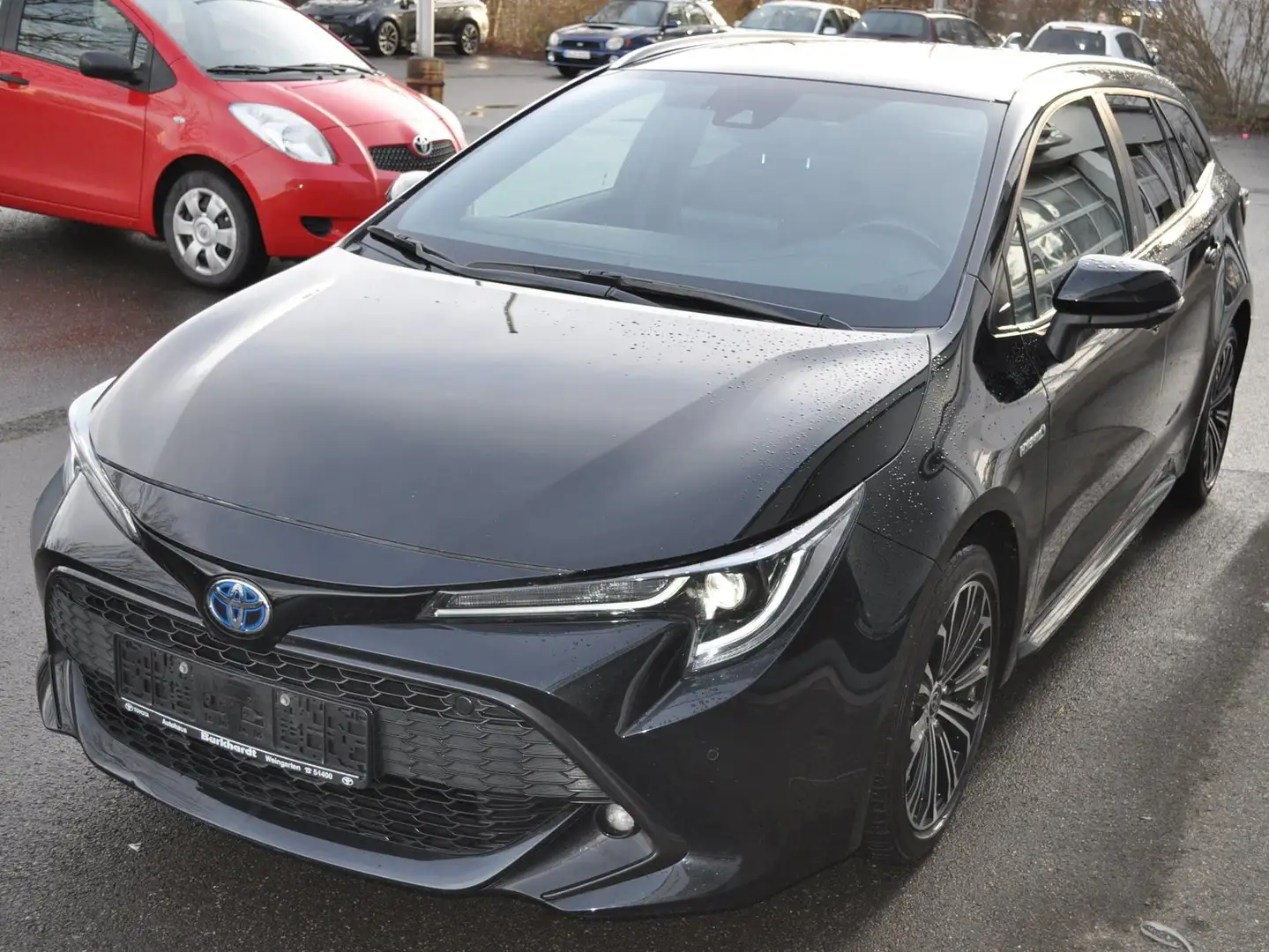 Toyota Corolla Hybrid Team D inkl. Technik-Paket Schwarz - 1