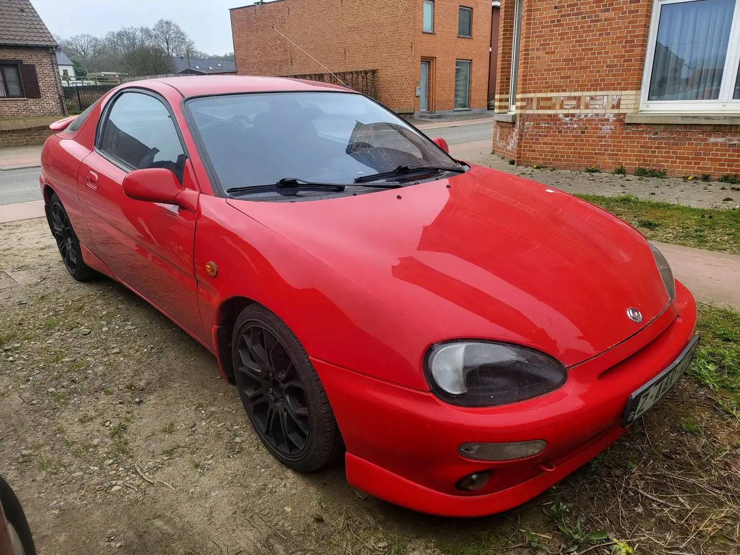 Mazda MX-3 2.5 V6 - 1