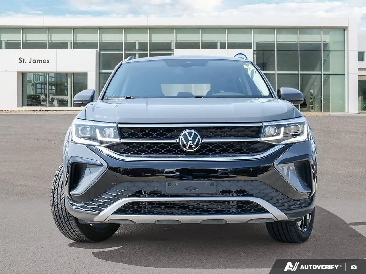 Volkswagen Taos снимка Volkswagen Taos