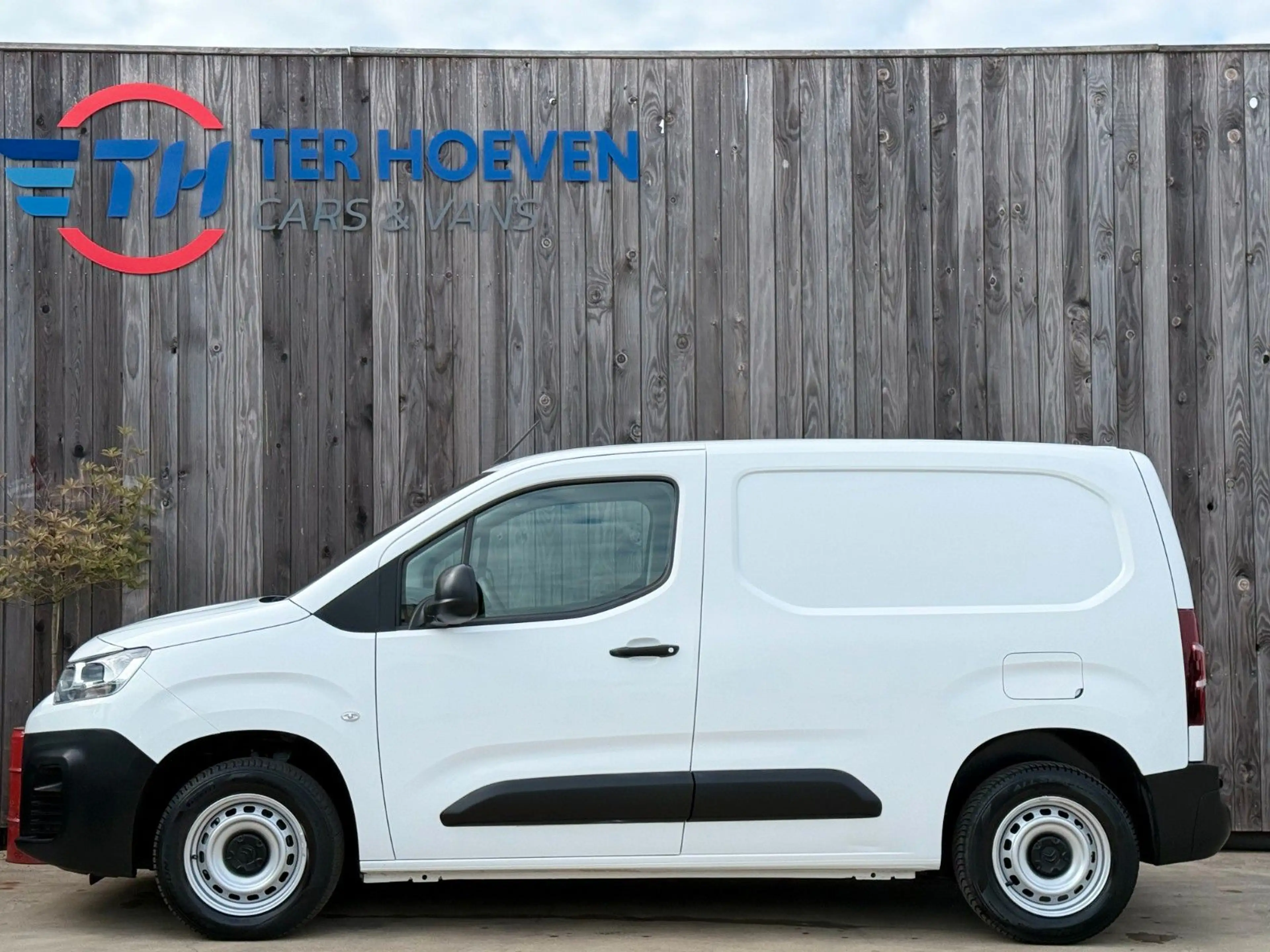 Citroen Berlingo 1.5 BlueHDi Control L1H1 55KW — photo 8