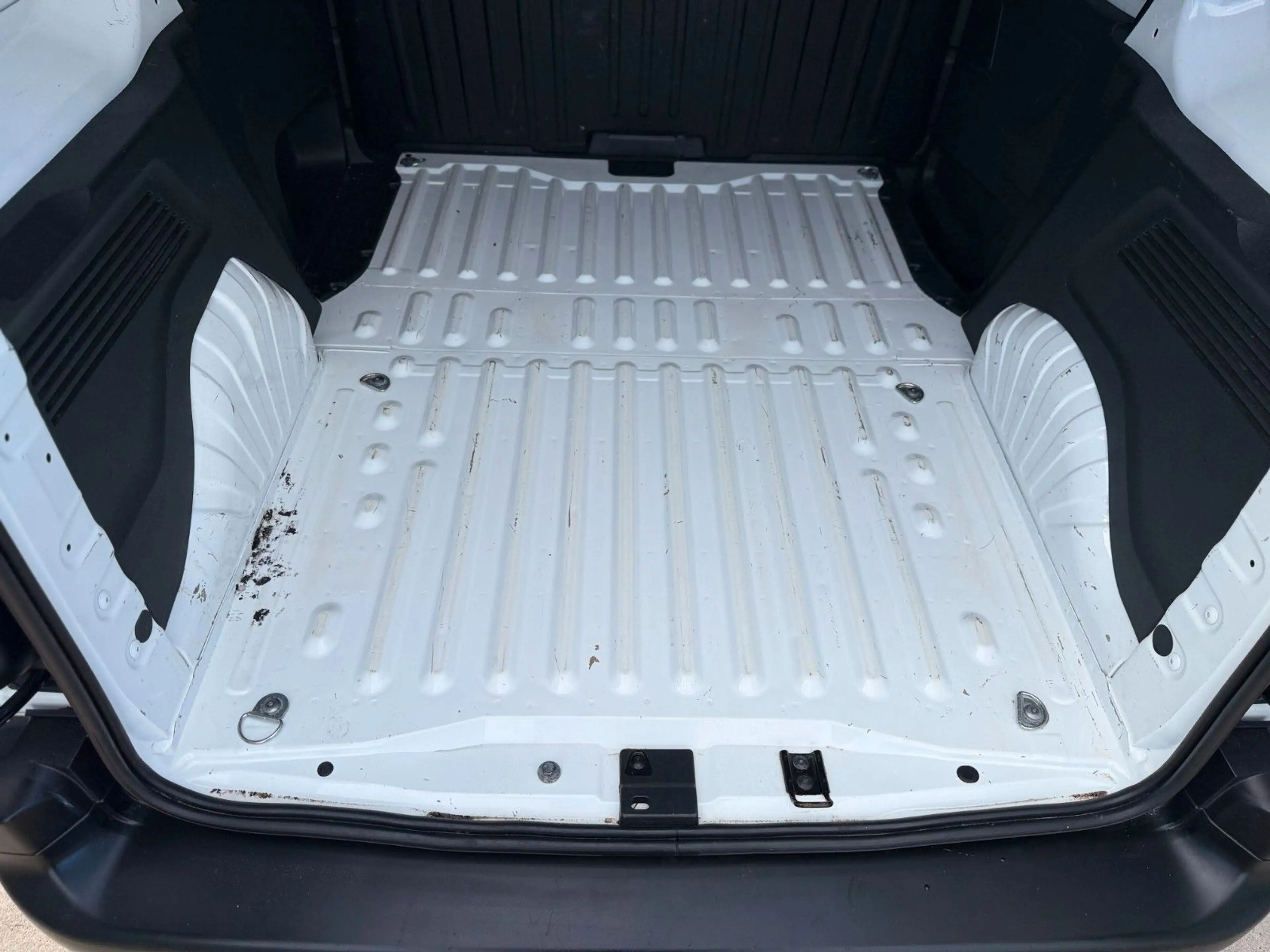Citroen Berlingo 1.5 BlueHDi Control L1H1 55KW — photo 14