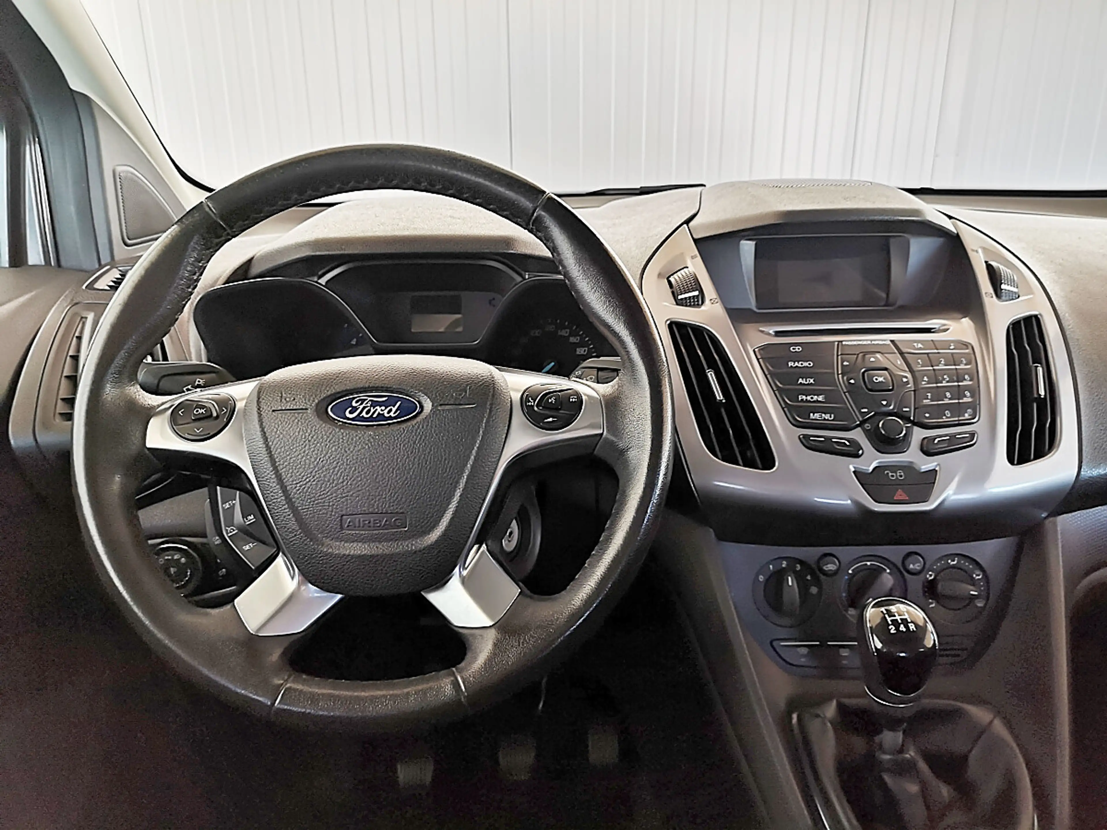 Ford Tourneo Connect Trend 1,5 TDCi "AHV" — photo 13