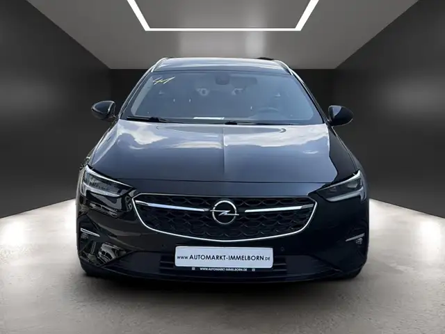 Opel Insignia view 8