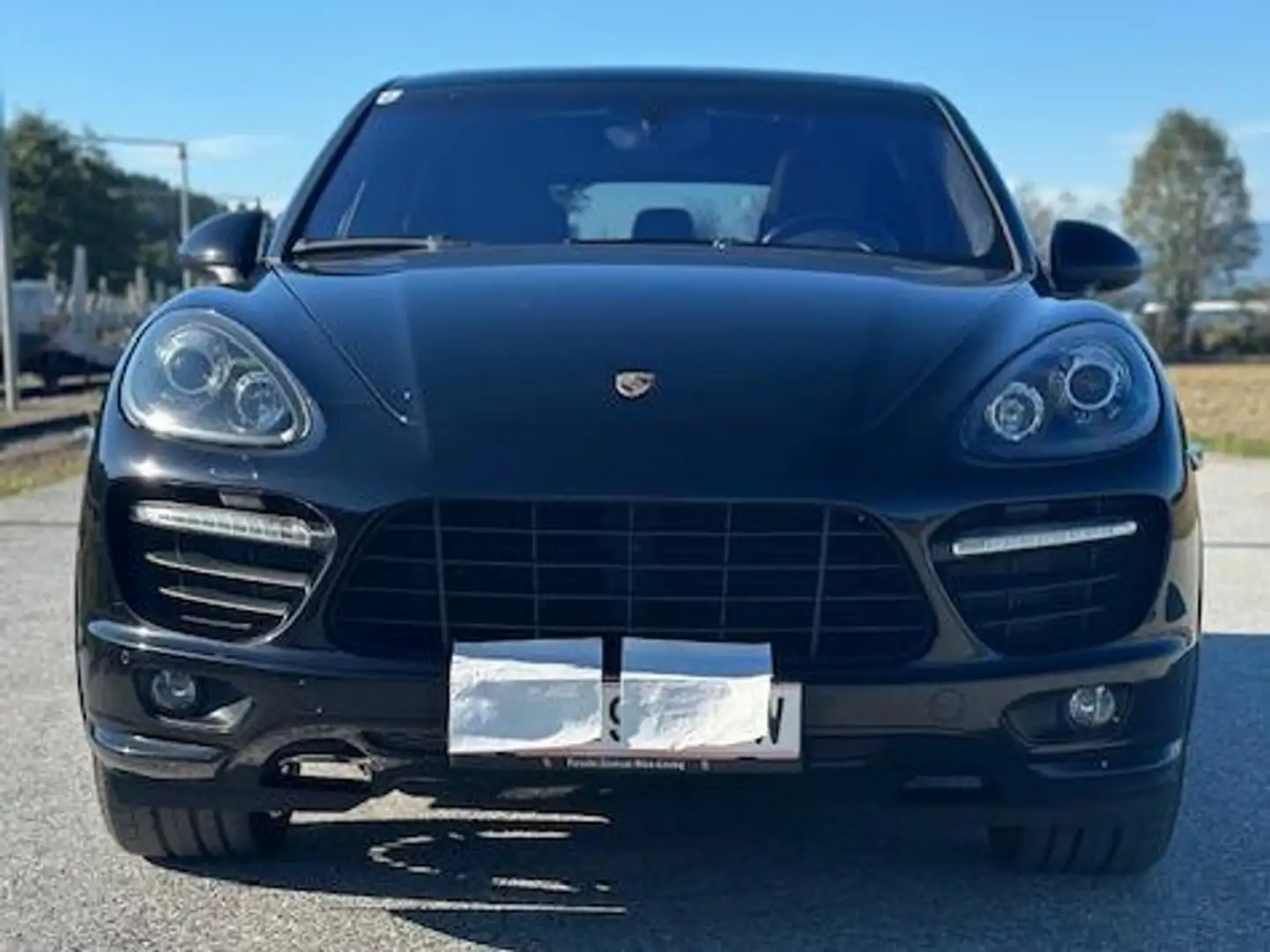 Porsche Cayenne Cayenne II GTS 4,8 Aut. II GTS Schwarz - 1