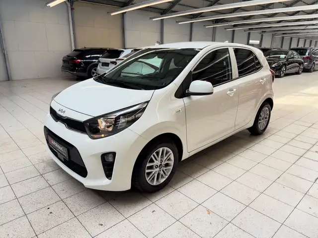 Kia Picanto view 3