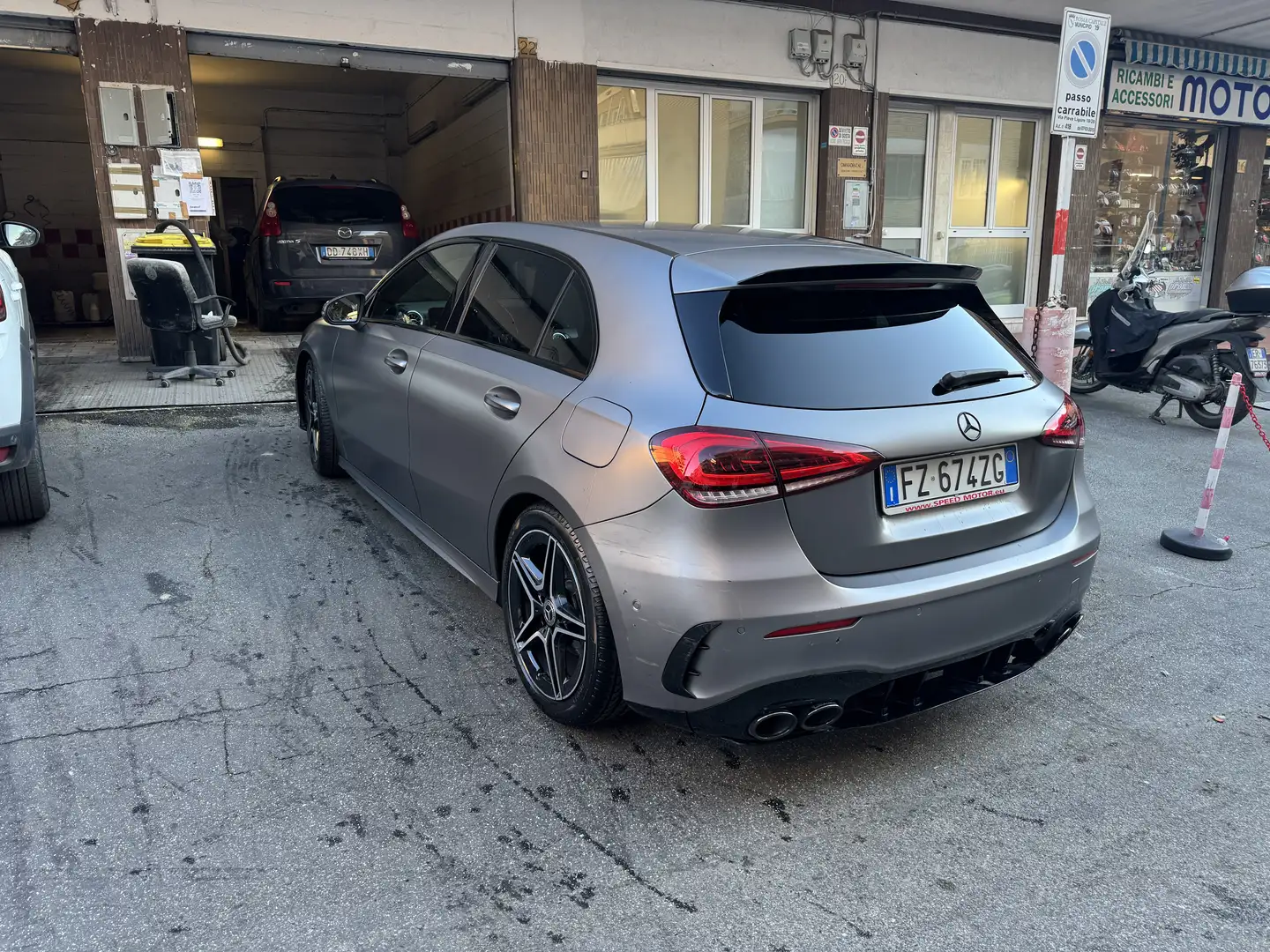 Mercedes-Benz A 200 d Premium auto night pack - 1