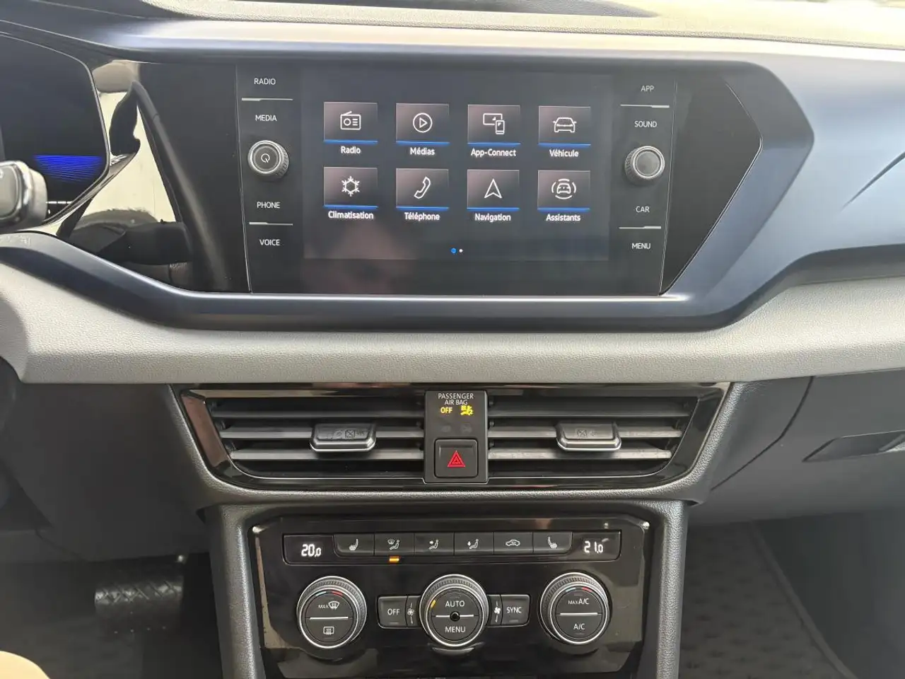 Volkswagen Taos снимка Volkswagen Taos