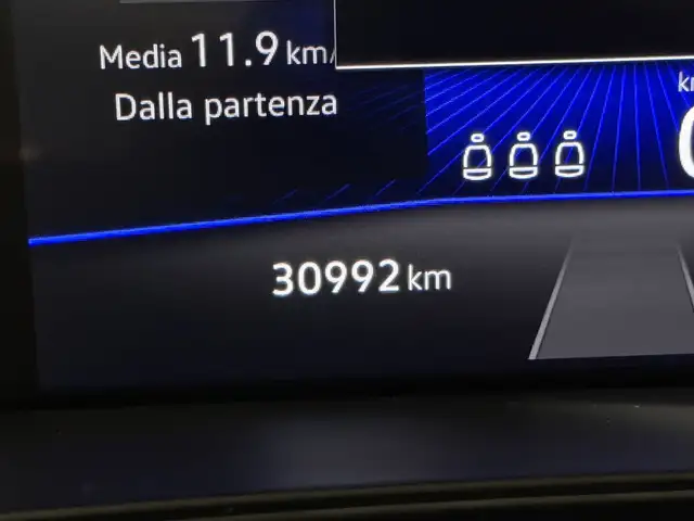 Volkswagen T-Roc view 12