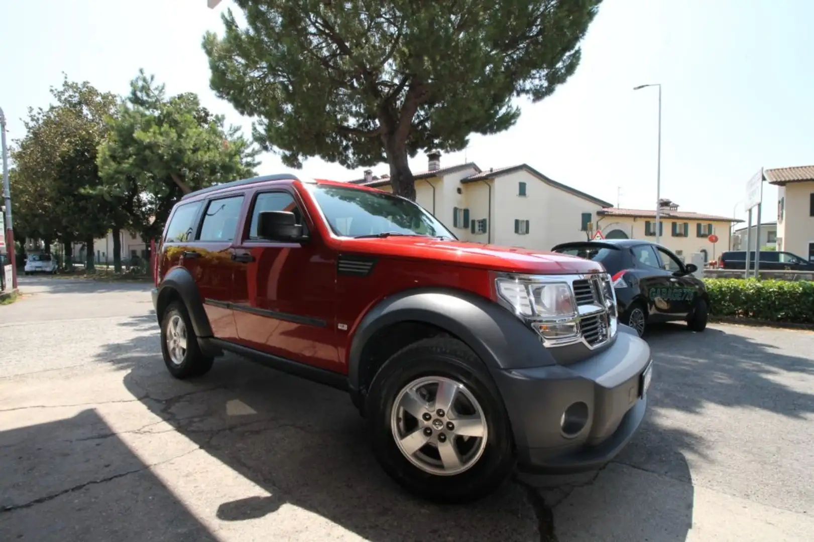 Dodge Nitro 2.8 CRD DPF 4WD AUTOMATICO CANCIO TRAINO Rot - 2