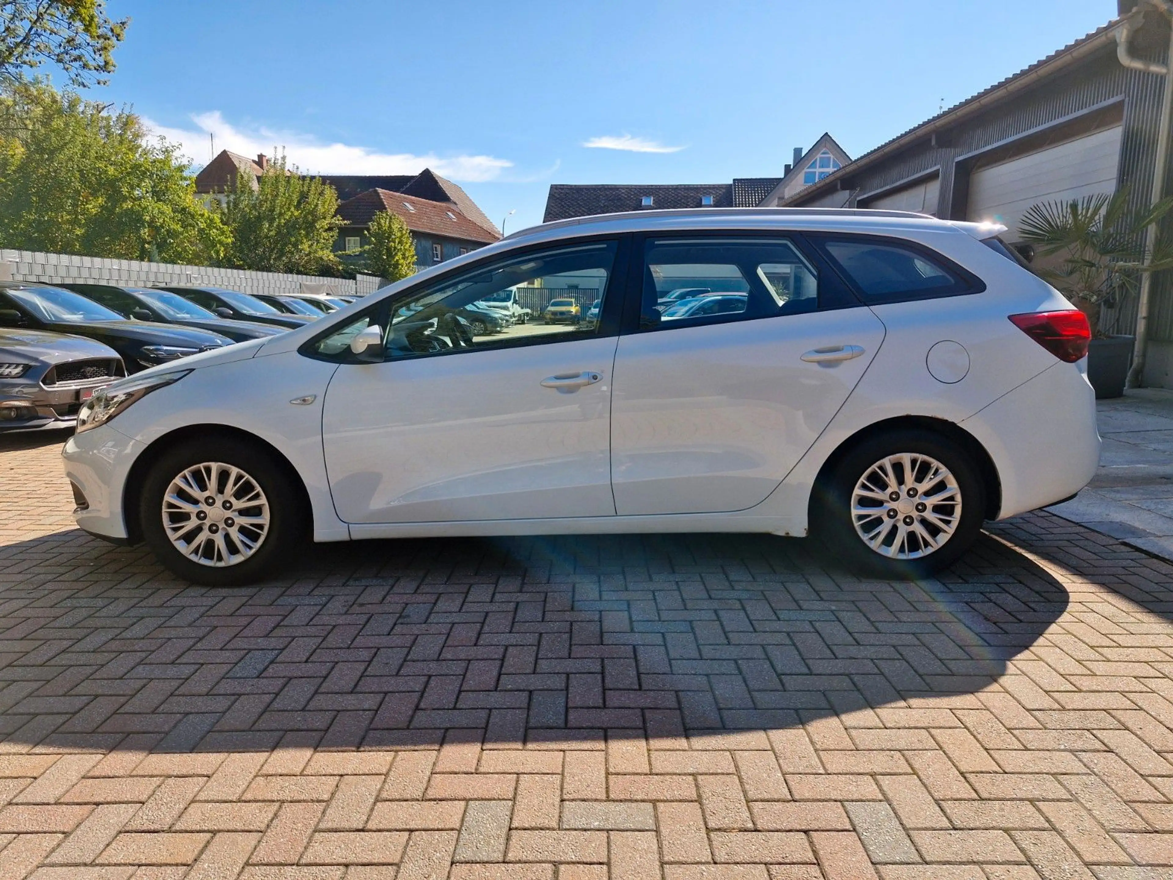 Kia Ceed SW / cee'd SW 1. Hand Klima Sitzheizung — photo 8