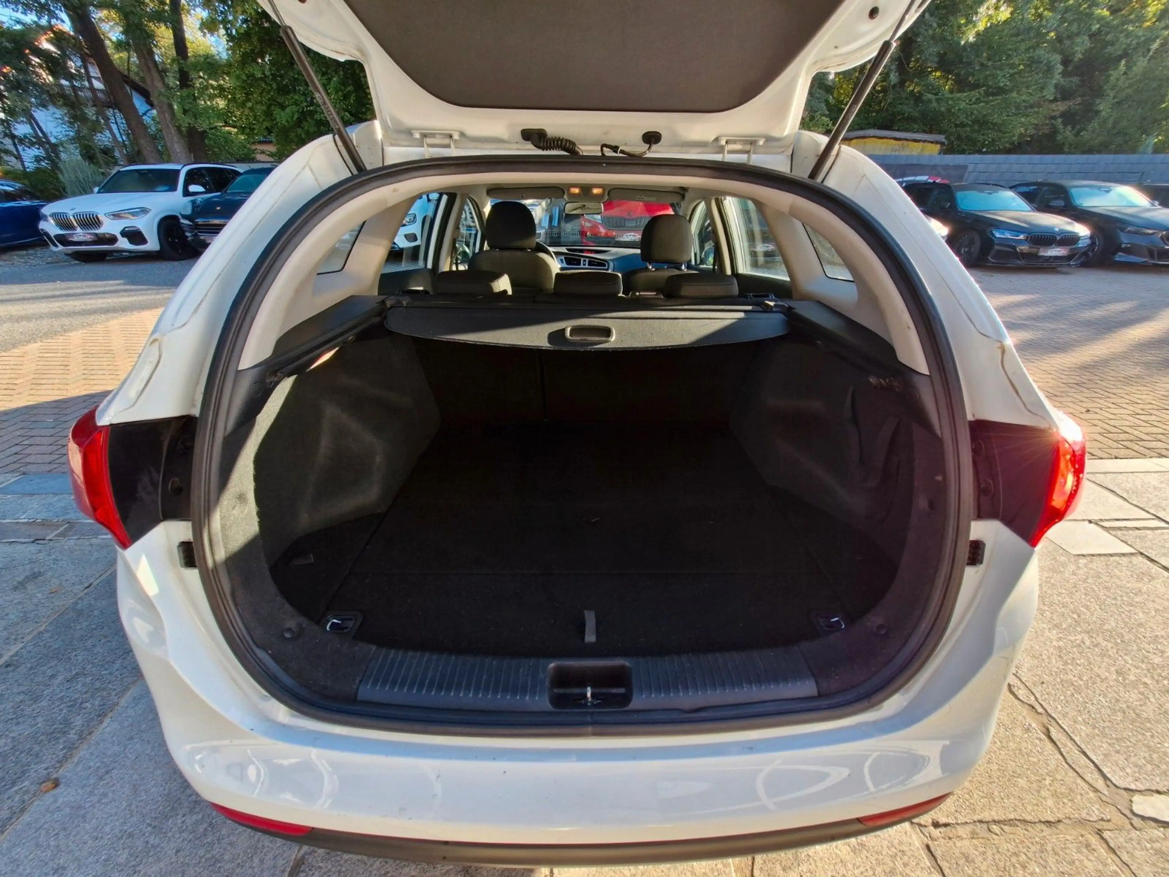 Kia Ceed SW / cee'd SW 1. Hand Klima Sitzheizung — photo 14