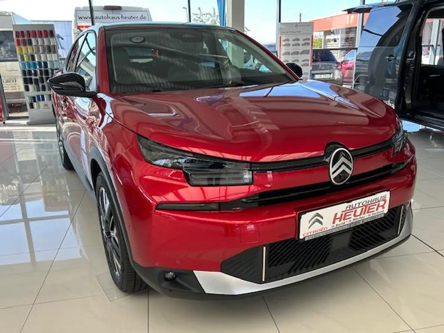 Citroen C4 Hybrid 145 e-DCS6 MAX Rouge - 1