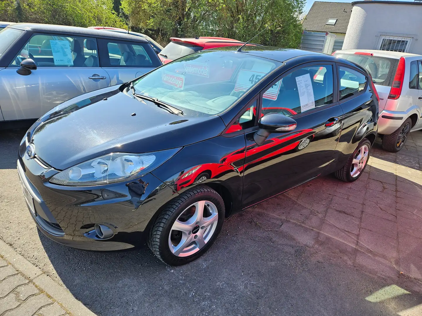 Ford Fiesta Trend Negro - 1