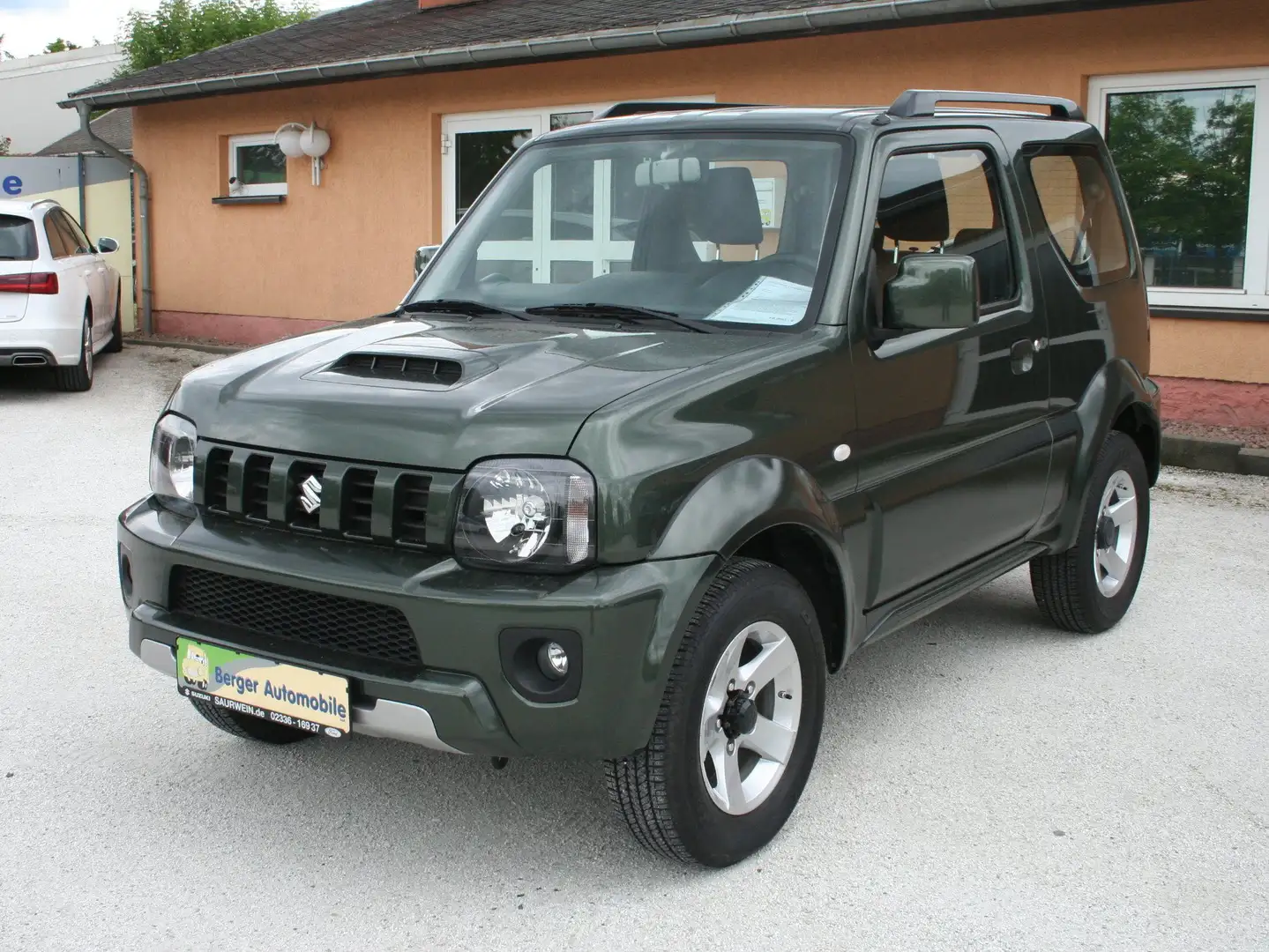 Suzuki Jimny 1.3 Automatik Comfort *Navi*Klima*4WD* Vert - 2