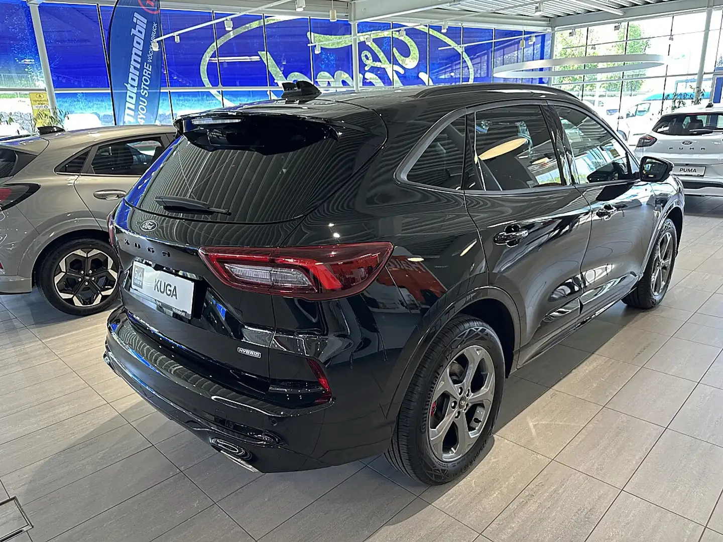 Ford Kuga 2,5 Duratec FHEV ST-Line X Aut. Schwarz - 2