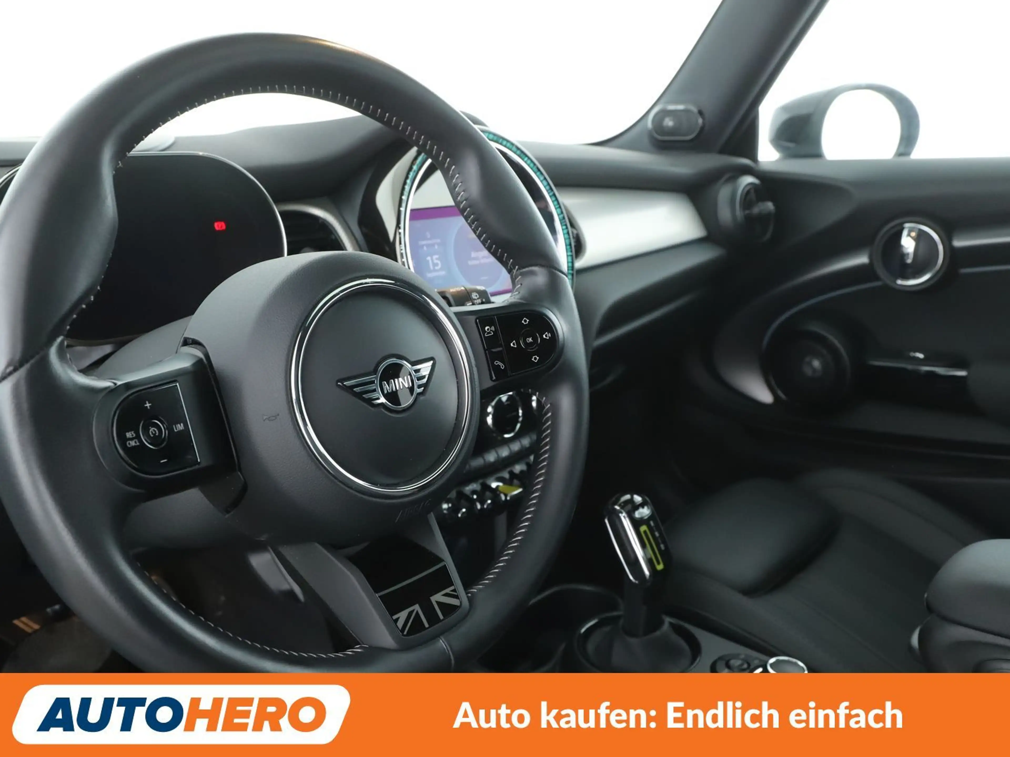 MINI Cooper SE Cooper SE Yours Trim *HUD*H&K*LED*PANO*TEMPO* — photo 11