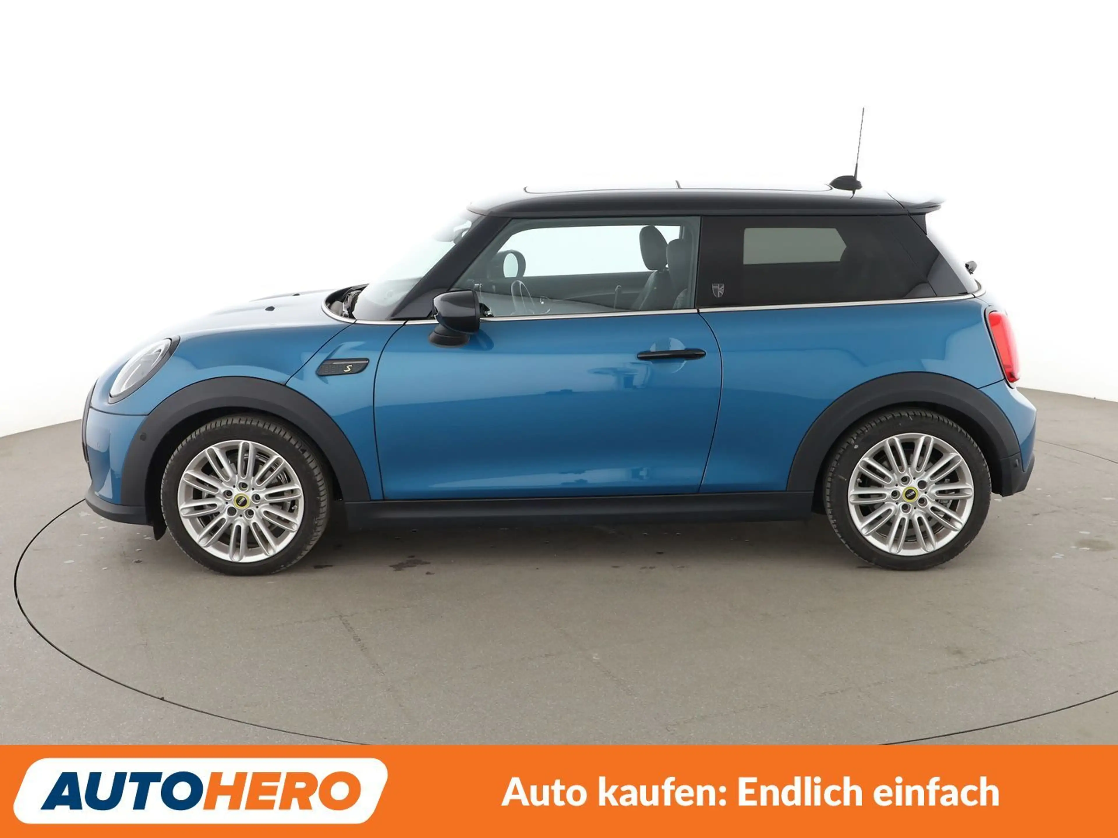MINI Cooper SE Cooper SE Yours Trim *HUD*H&K*LED*PANO*TEMPO* — photo 3