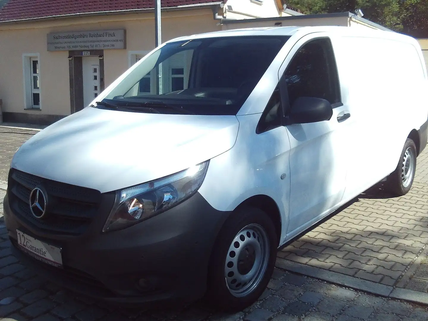 Mercedes-Benz Vito Kasten 114/ CDI/BT 4x4 lang AHK,NAVI,PDC,SO Weiß - 1