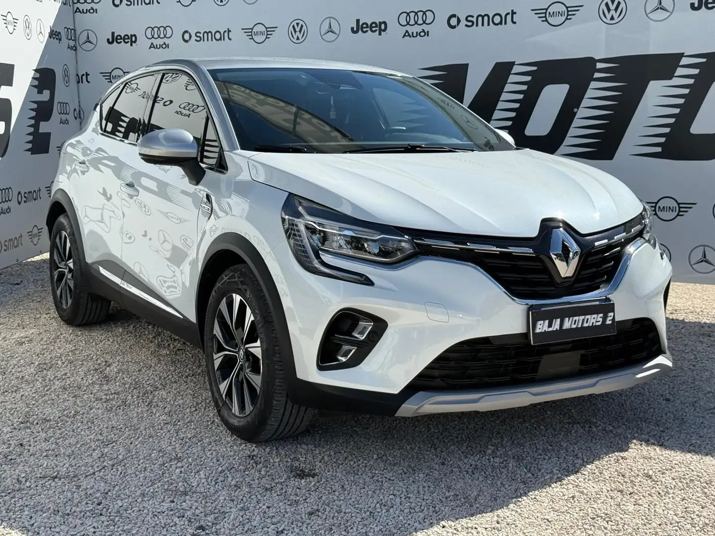 Renault Captur Captur 1.6 E-Tech hybrid Techno  145cv Bianco - 1