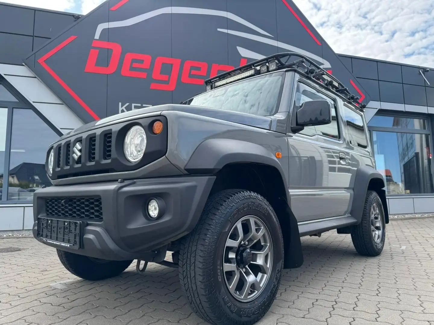 Suzuki Jimny Comfort AllGrip Temp LED AHK Kamera Lane Gris - 1