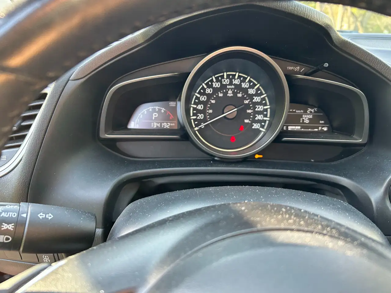 Mazda 3 снимка Mazda 3