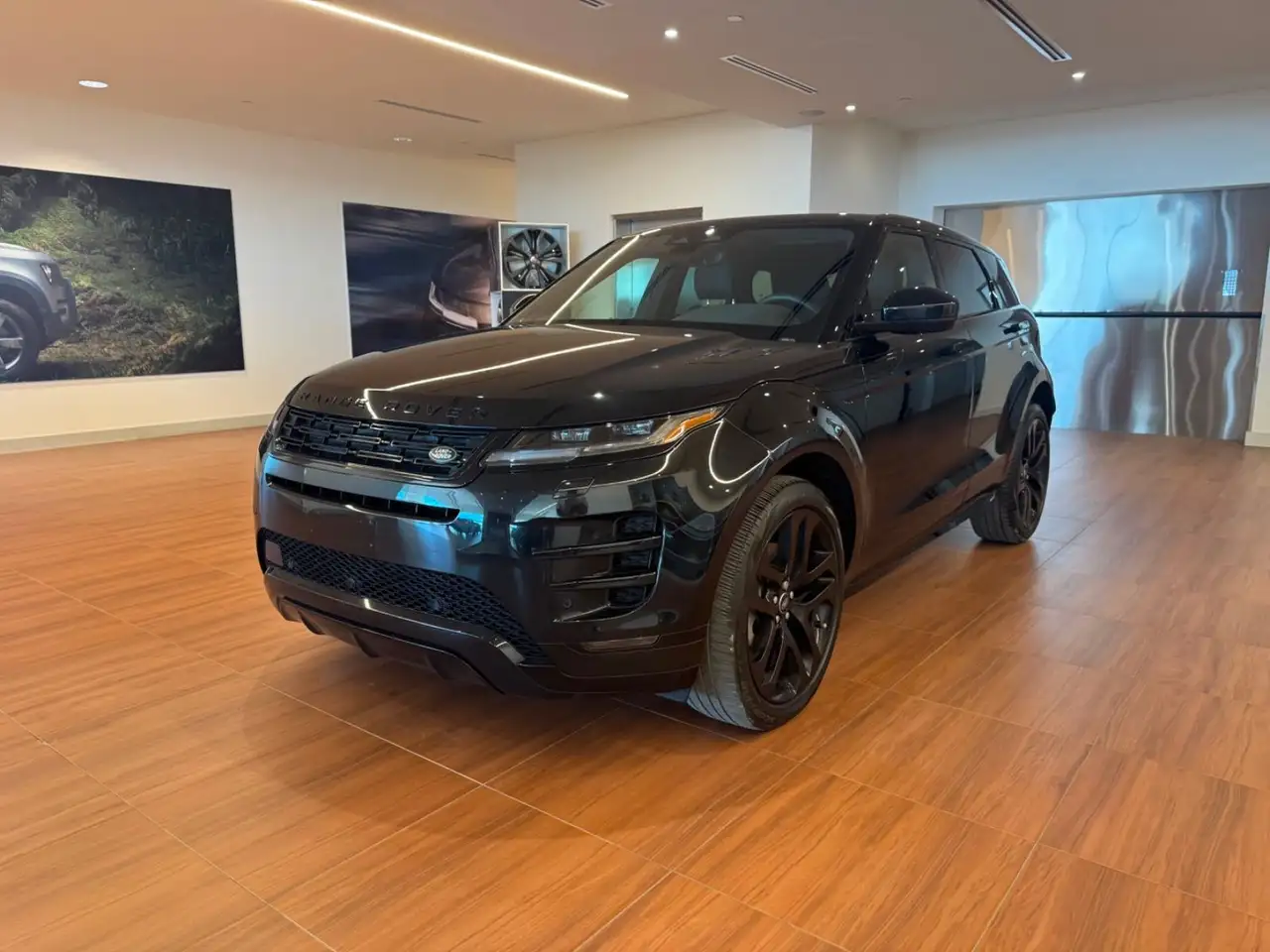 2024 Land Rover Range Rover Evoque