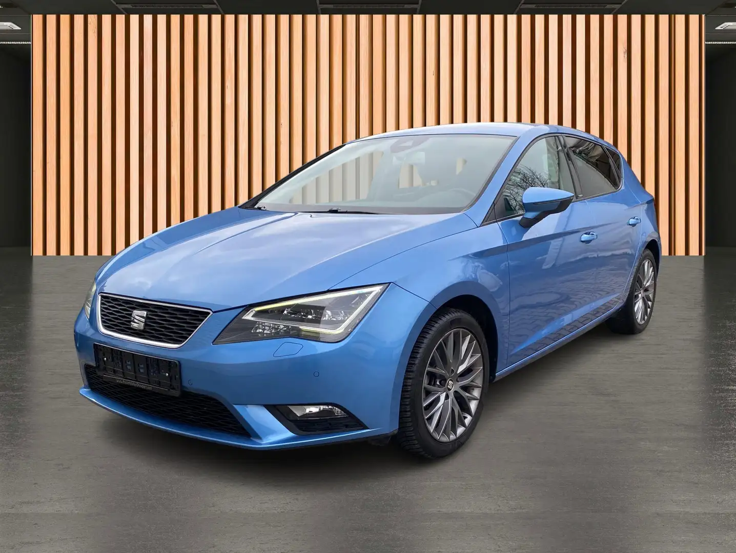 SEAT Leon 1.2 TSI DSG I-Tech*Navi*Voll LED*Sound*DAB* Modrá - 2