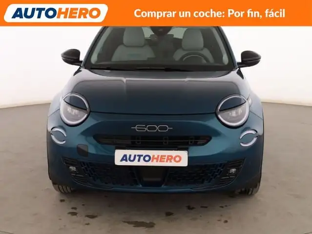 Fiat 600 view 9