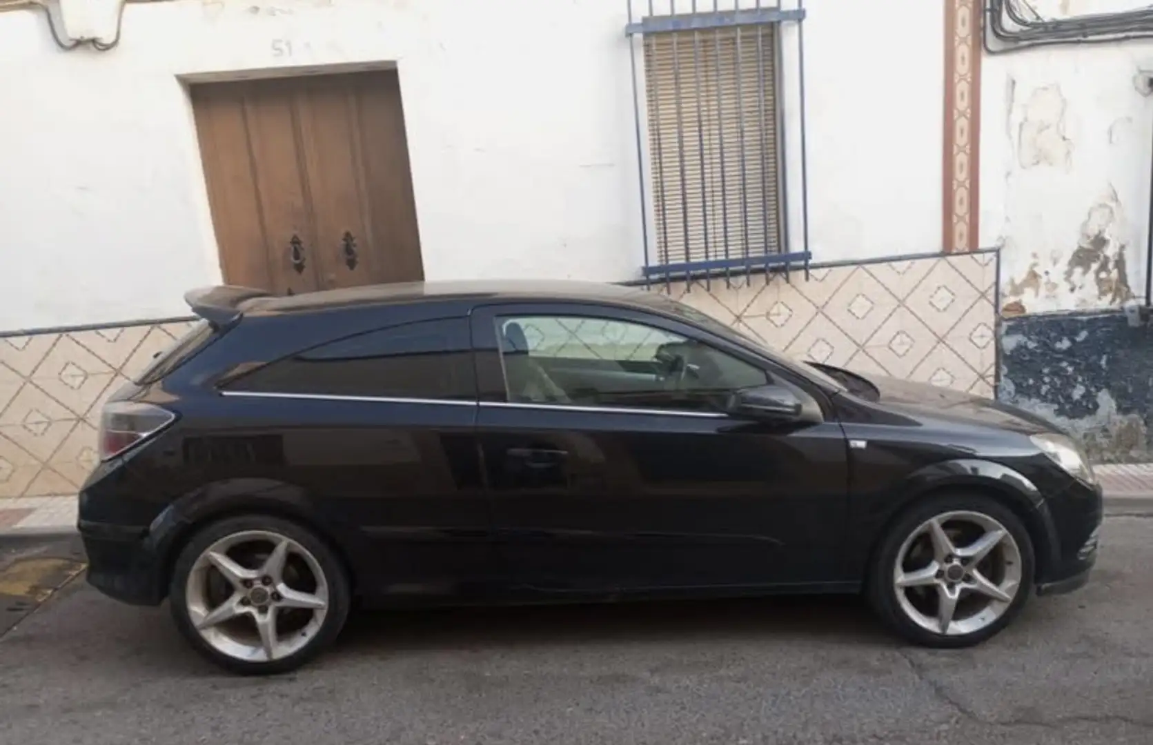 Opel Astra Coupé 2.2DTI Bertone Edition - 1