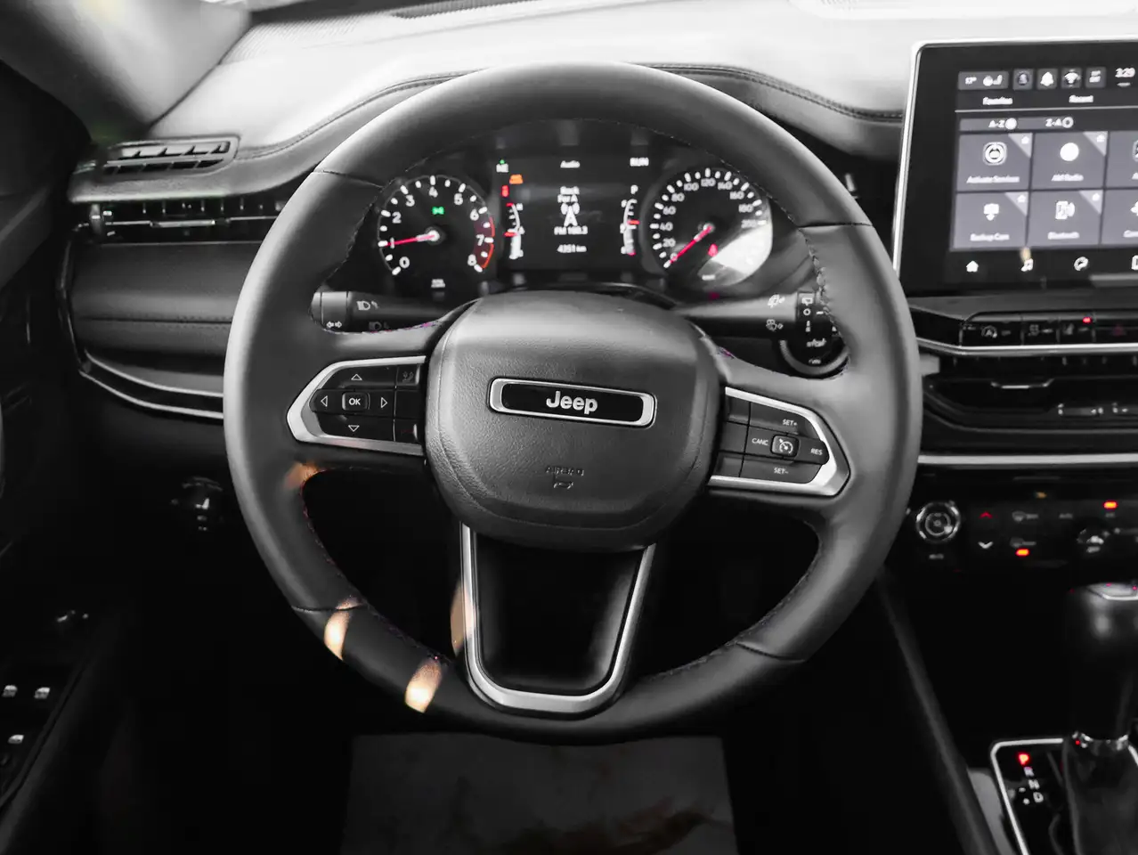 Jeep Compass снимка Jeep Compass