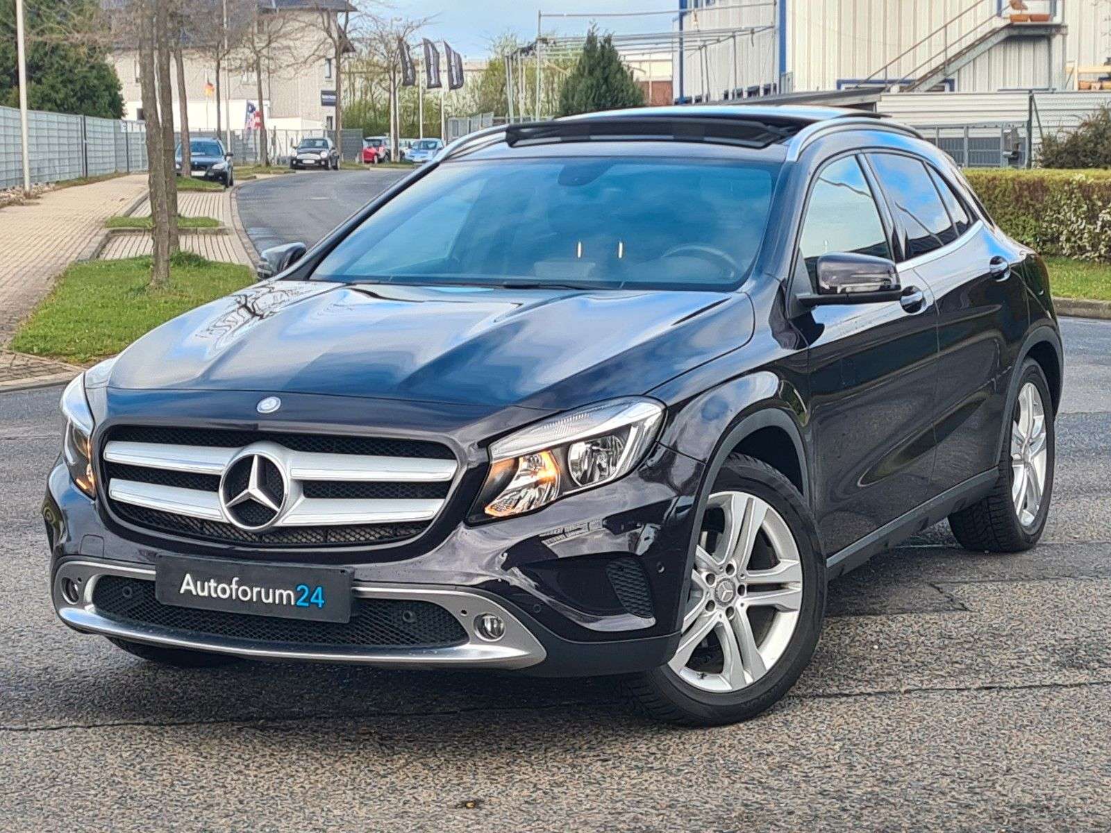 Second hand Mercedes Benz Gla-Class 200