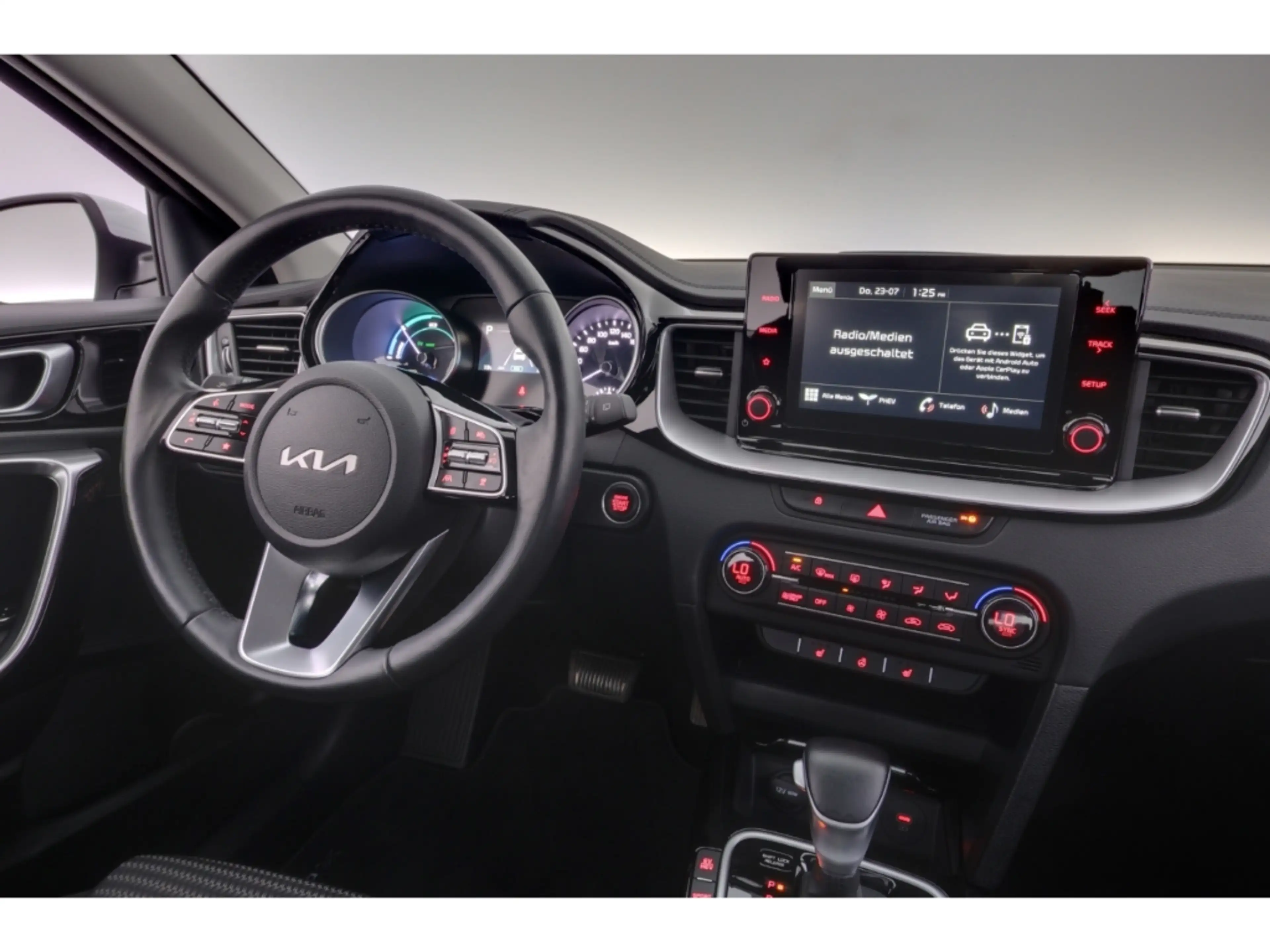 Kia XCeed 1.6T-GDI Aut.Vision+LED+CARPLAY+SHZ+KAMERA — photo 12