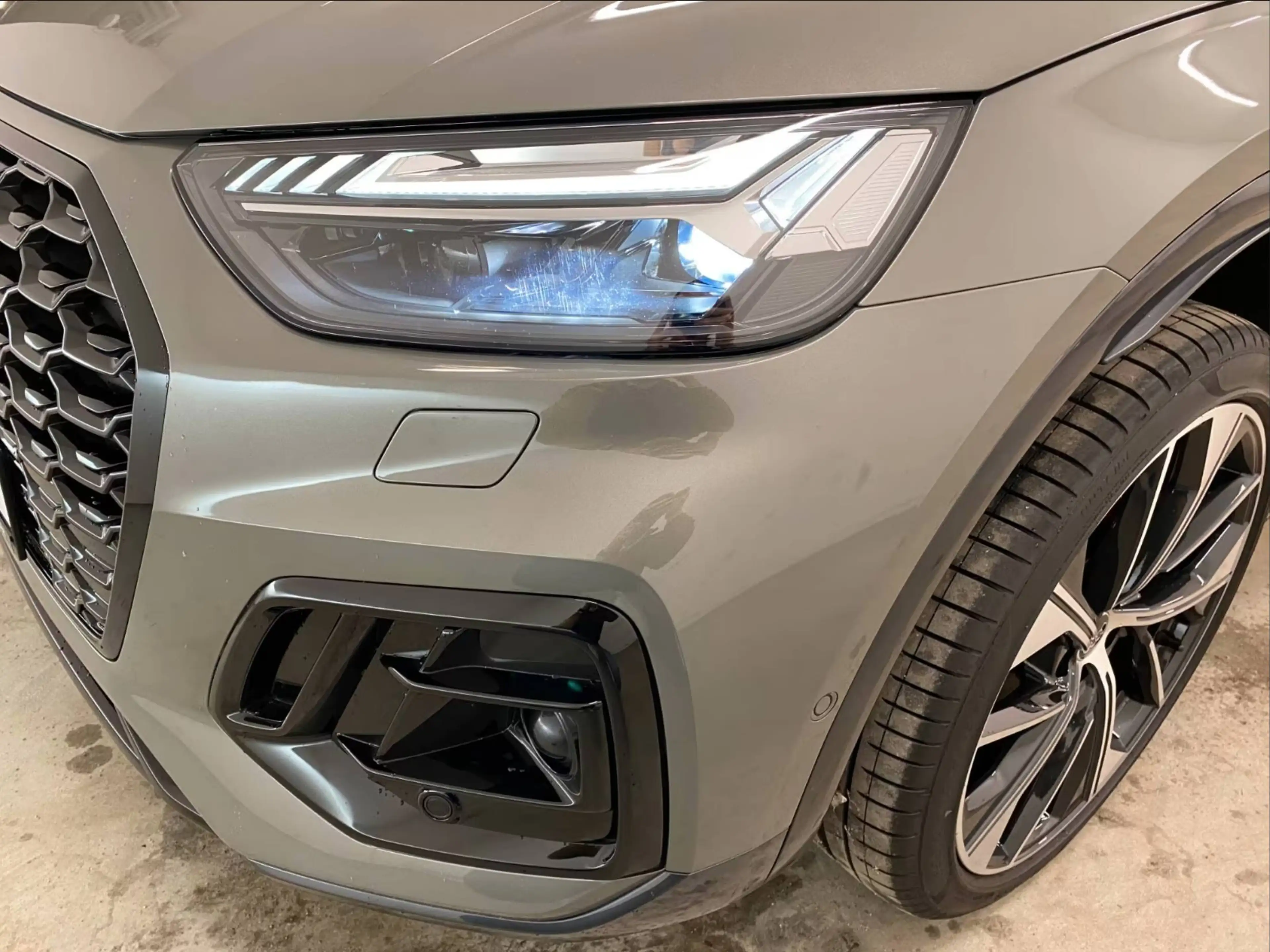 Audi Q5 40 TDI quattro S line — photo 6