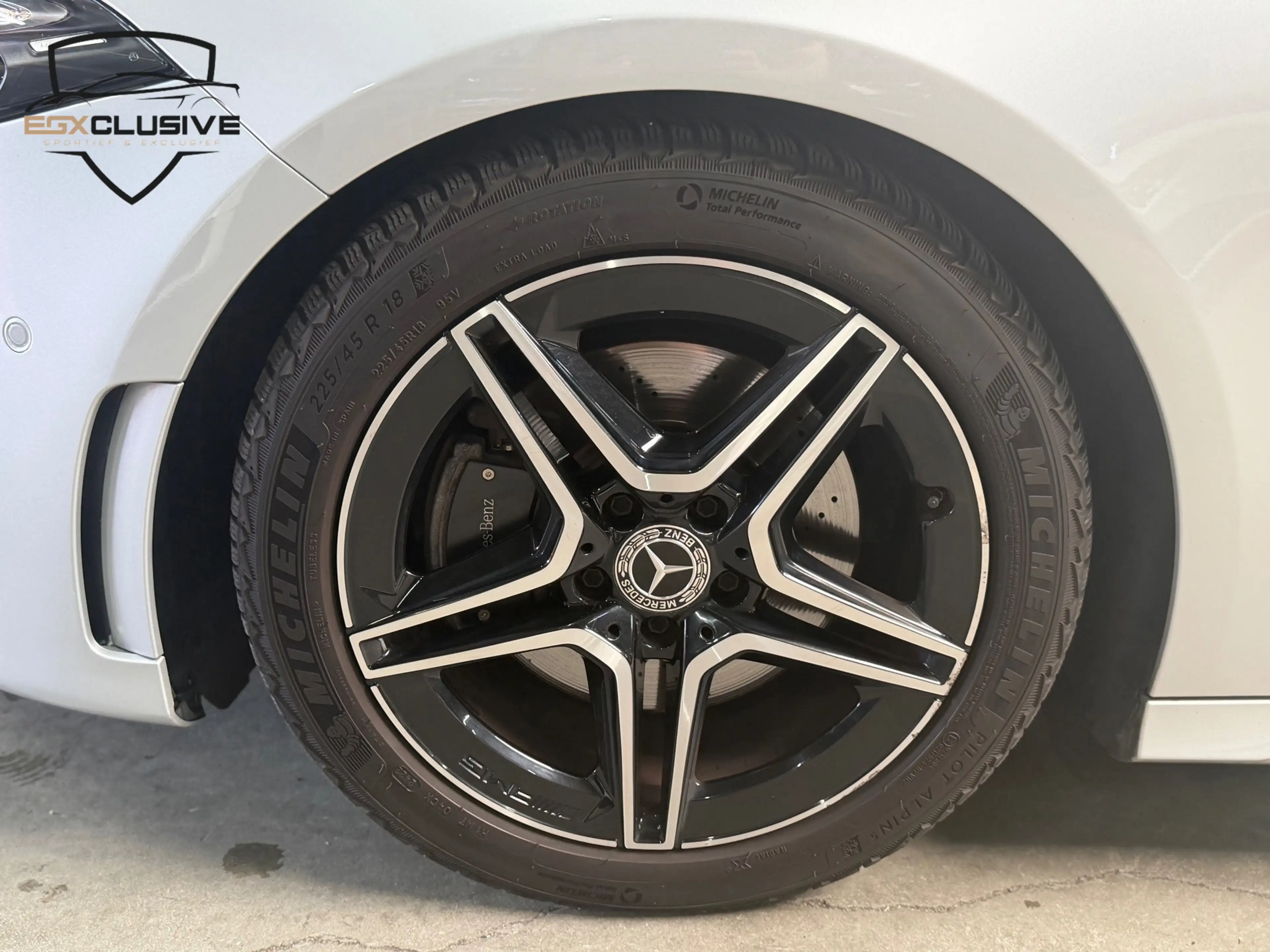 Mercedes-Benz A 220 Launch Edition Premium Plus PANO|BURMESTER|MEMORY| — photo 17