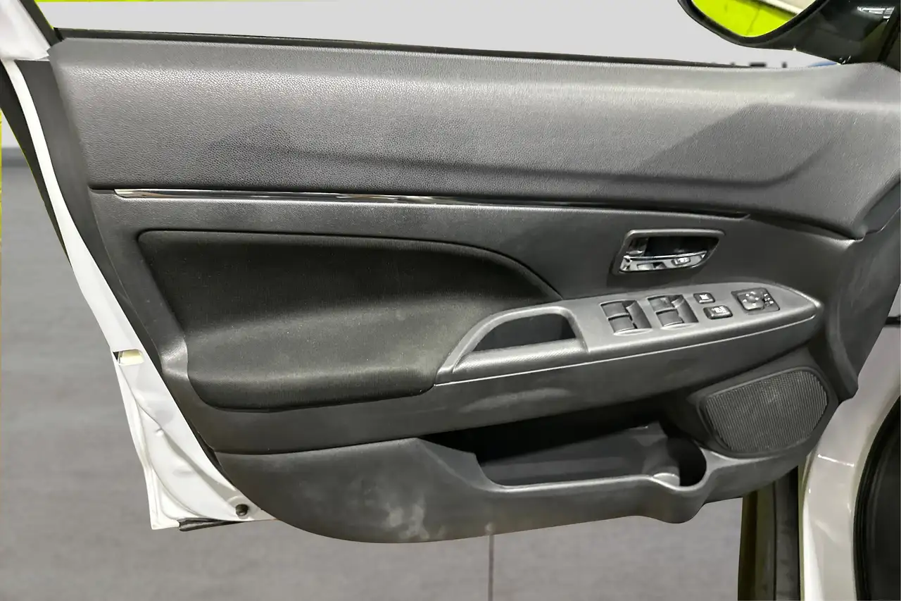 Mitsubishi RVR снимка Mitsubishi RVR