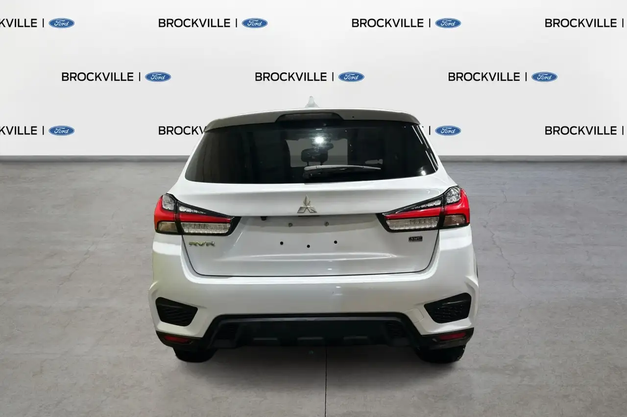 Mitsubishi RVR снимка Mitsubishi RVR