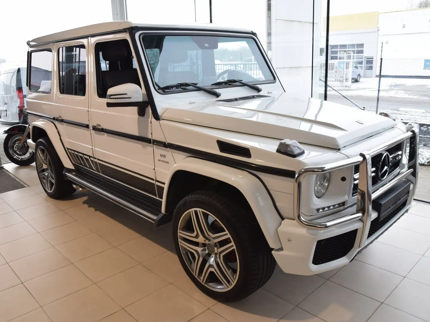 Mercedes-Benz G 63 AMG G 500 AMG LOOK LICHTE VRACHT Blanc - 2