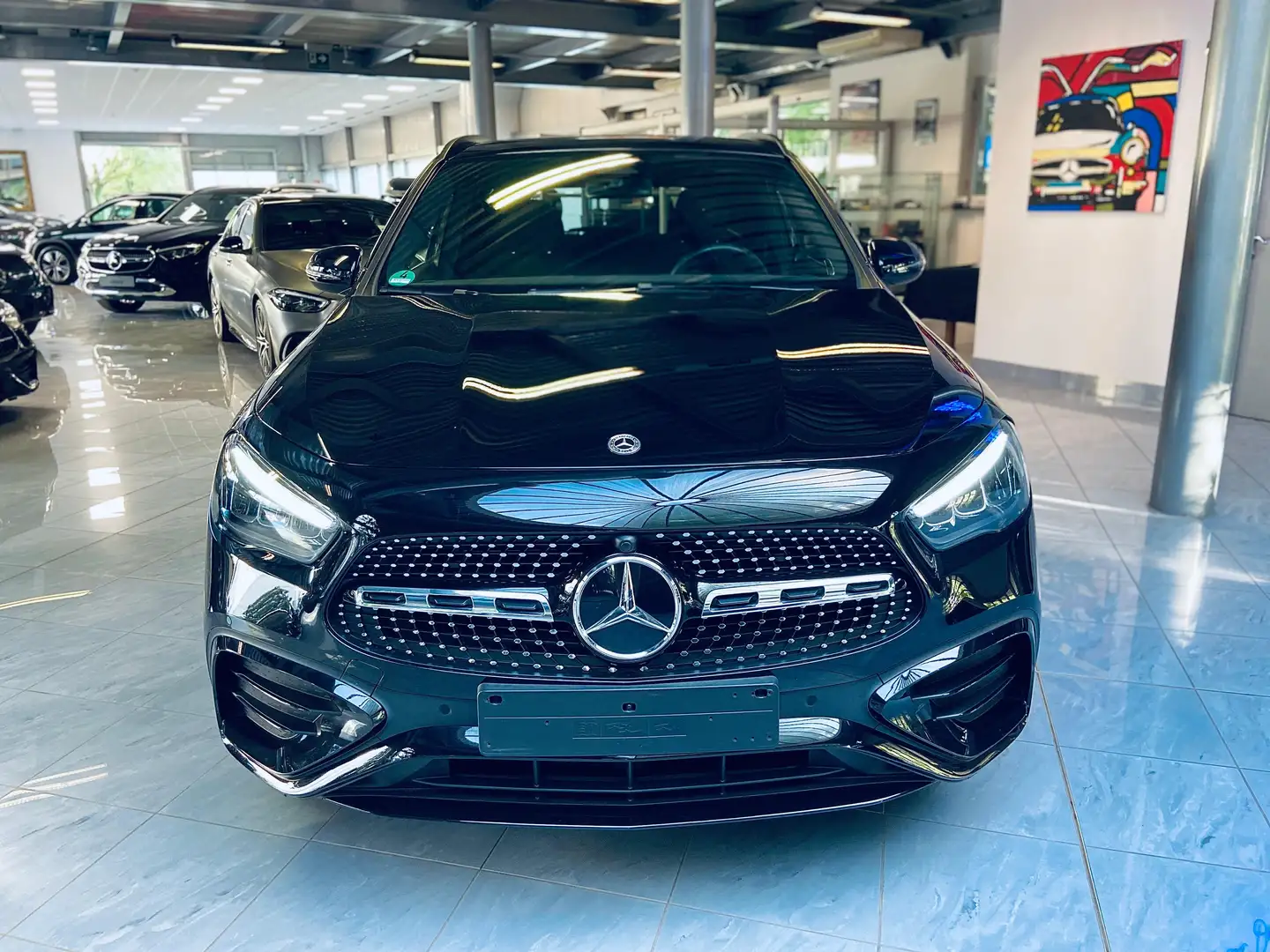 Mercedes-Benz GLA 180 AMG Line Premium Automatic Noir - 2