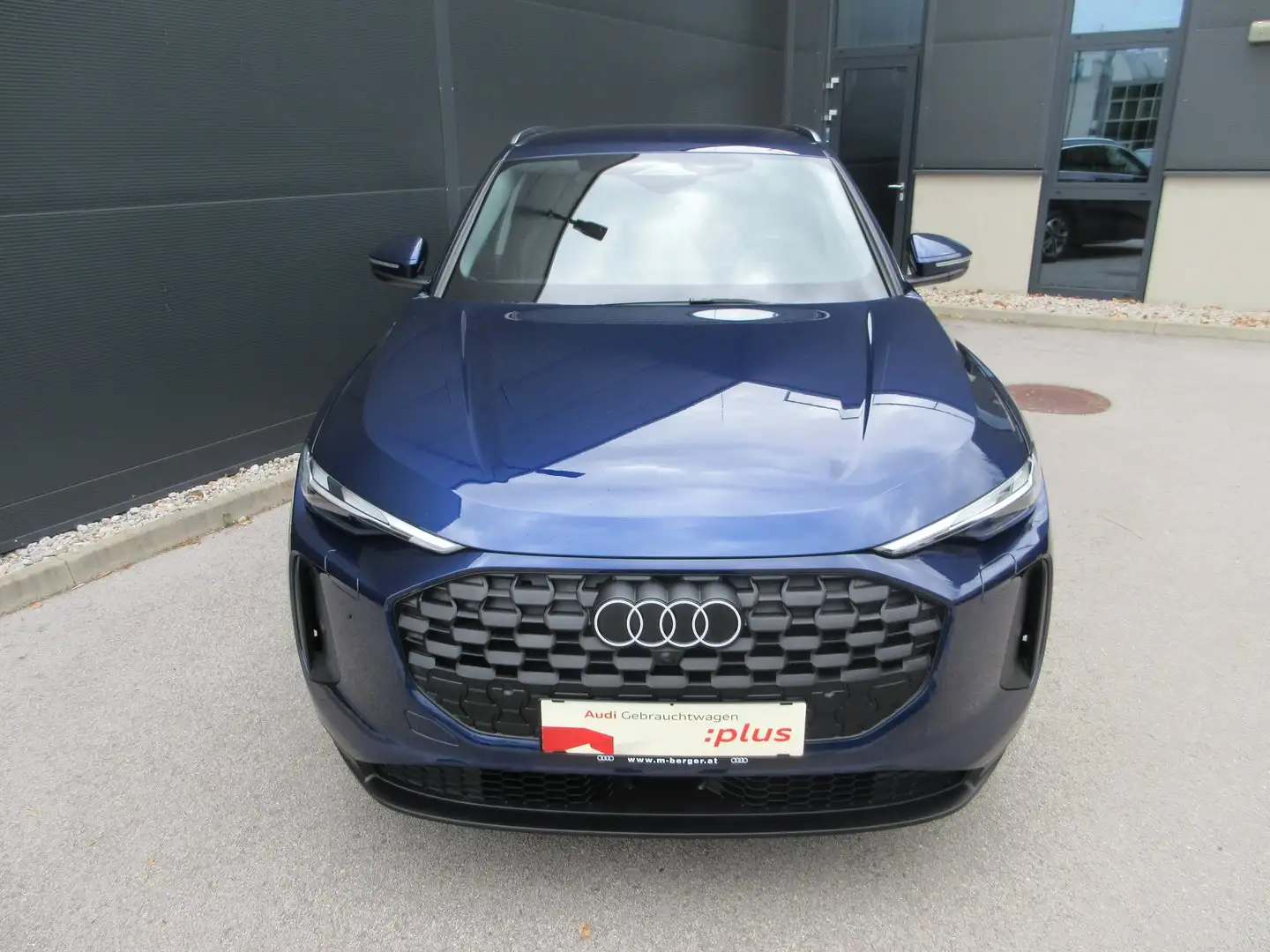 Audi Q5 SUV TDI quattro 150 kW Blau - 2