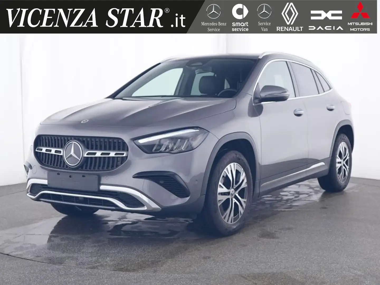 Mercedes-Benz GLA 180 d SPORT Grigio - 1