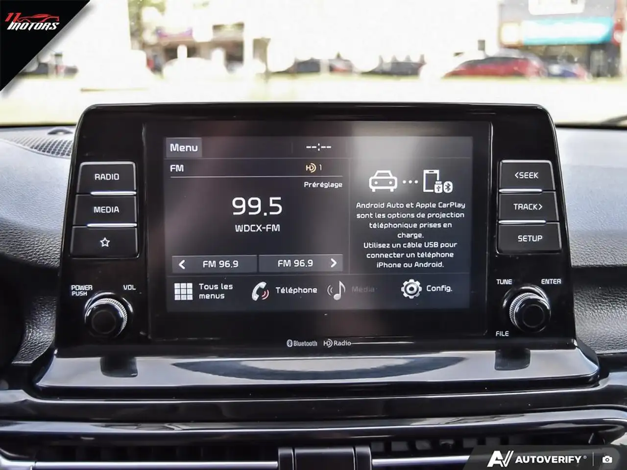 Kia Seltos снимка Kia Seltos
