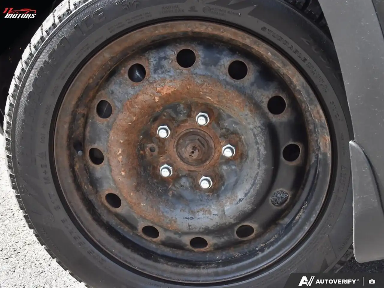 Kia Seltos снимка Kia Seltos