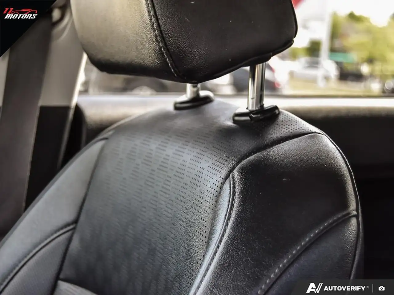 Kia Seltos снимка Kia Seltos