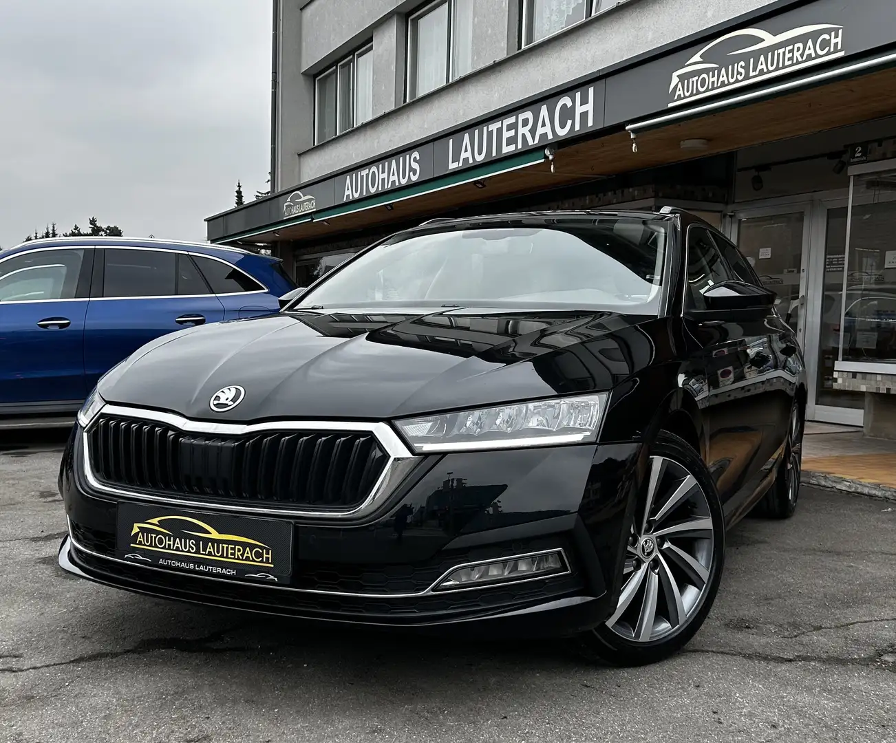 Skoda Octavia Combi Style *KAMERA* NAVI* AMBIENTE* SPORTFAHRWERK Schwarz - 1