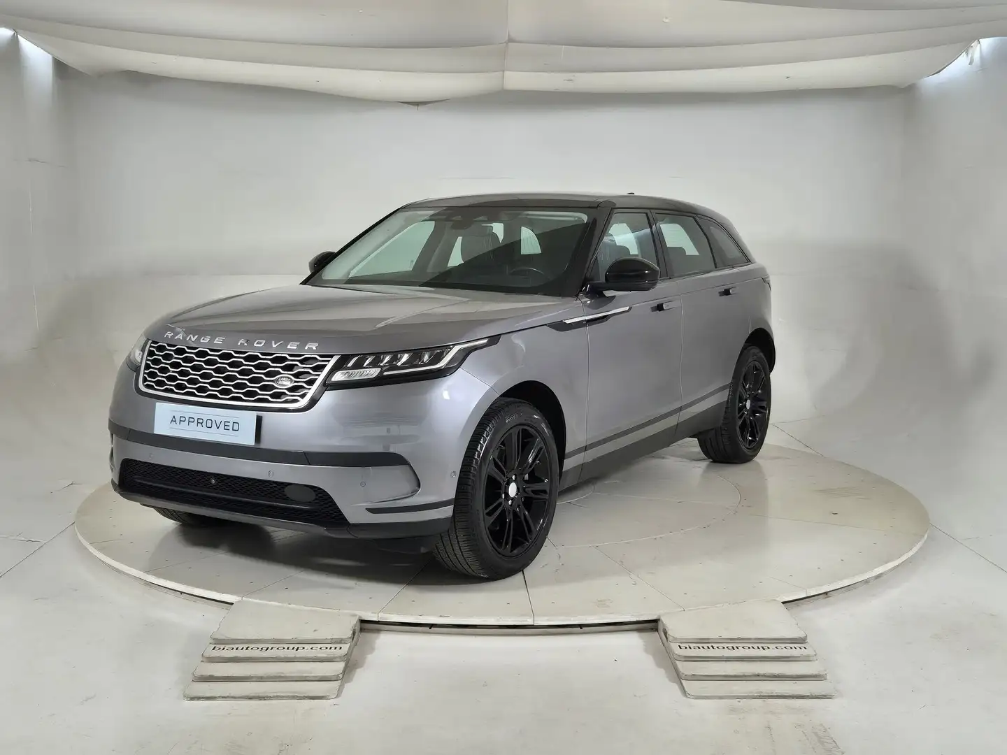 Land Rover Range Rover Velar 2021 2.0d i4 mhev R-Dynamic S 4wd 204 Grijs - 1